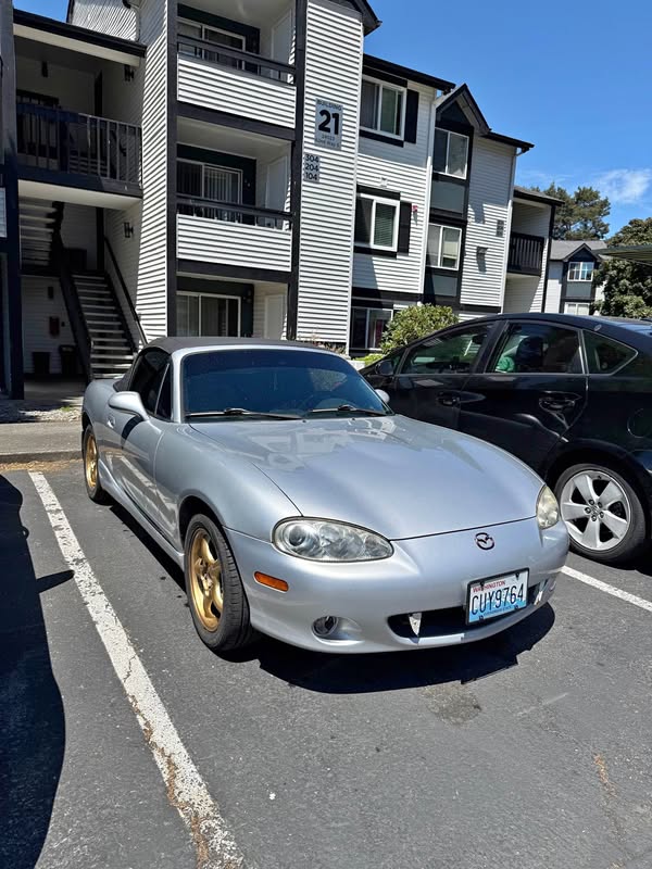 2002 Mazda MAZDA MX-5 Miata RF