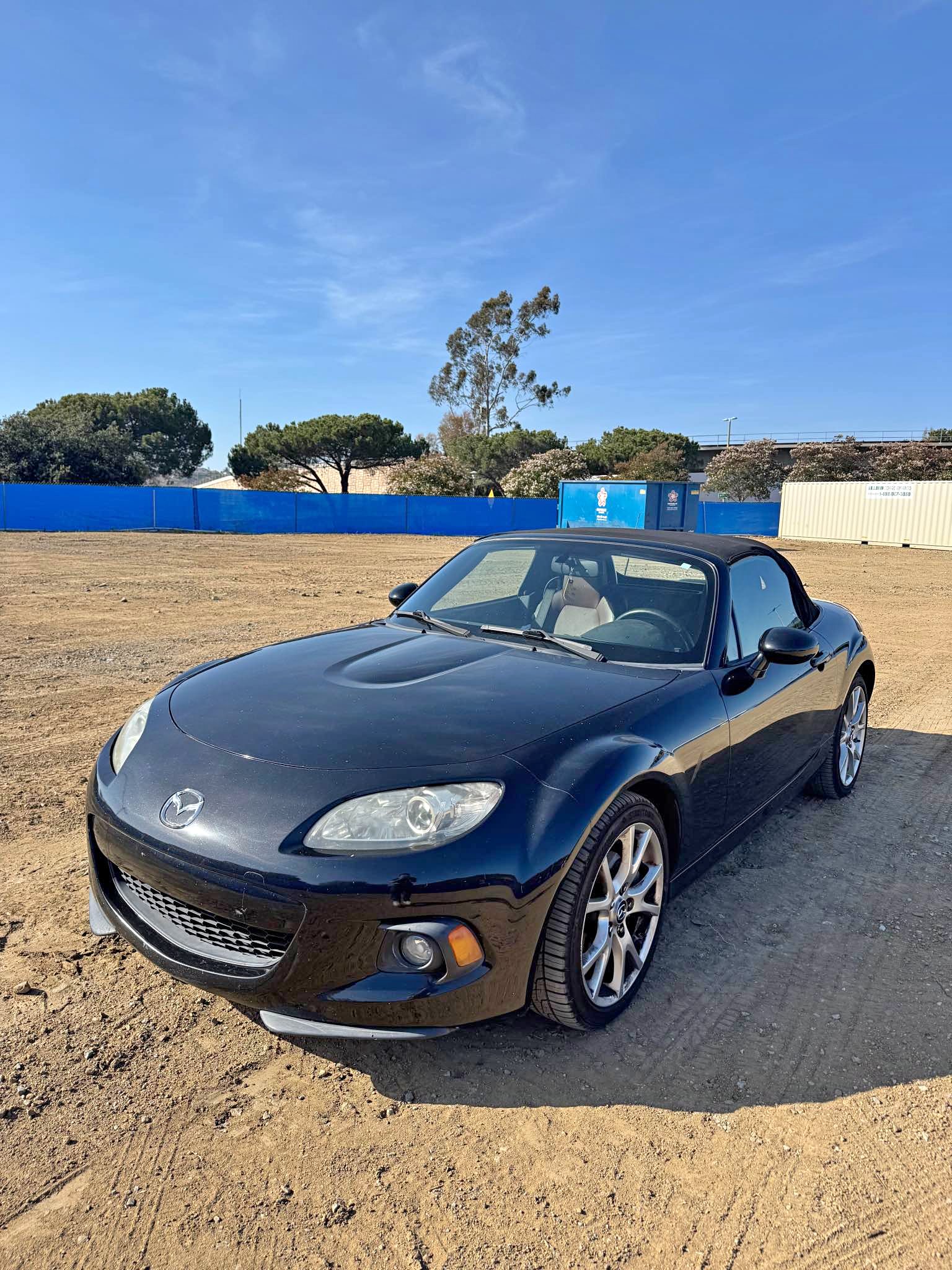 2014 Mazda MAZDA MX-5 Miata RF