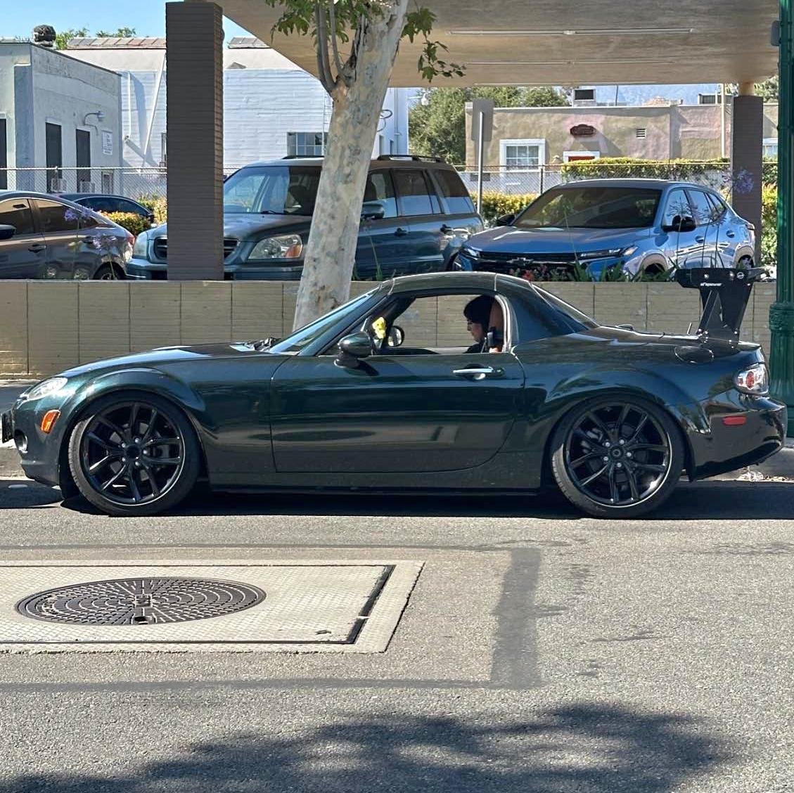 2008 Mazda MAZDA MX-5 Miata RF - Grand Touring Convertible 2D