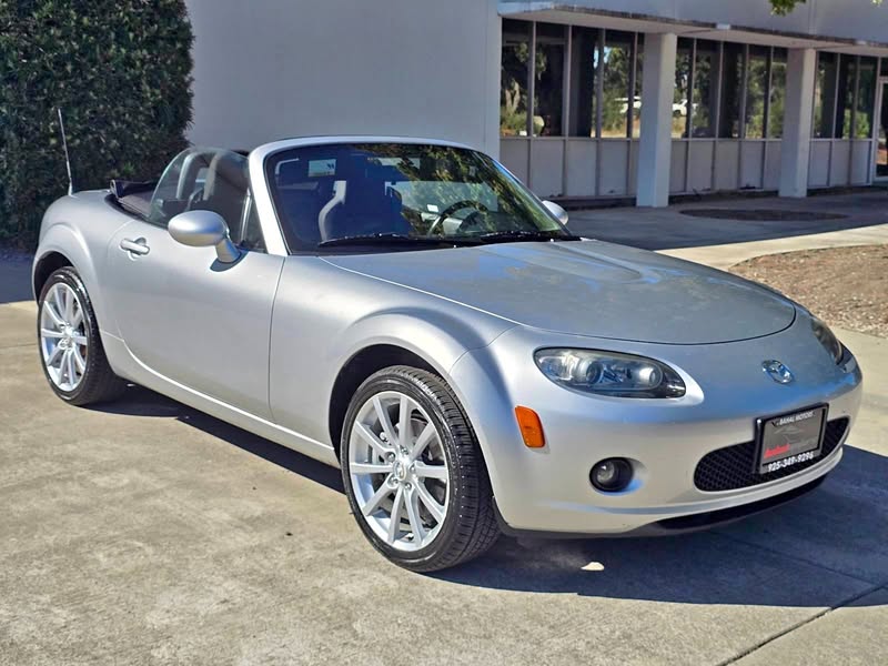 2006 Mazda MX-5 MIATA