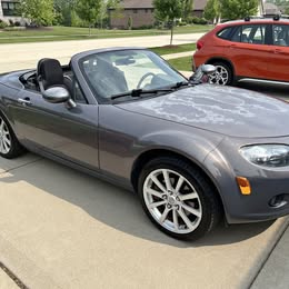 2007 Mazda mx-5 miata touring - 6 speed manual