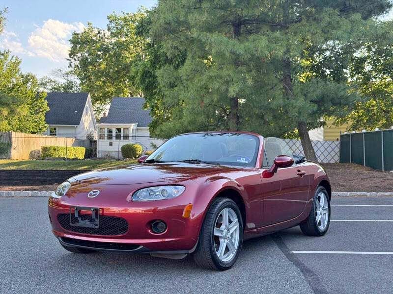 2008 Mazda MAZDA MX-5 Miata RF - Sport 2dr Convertible