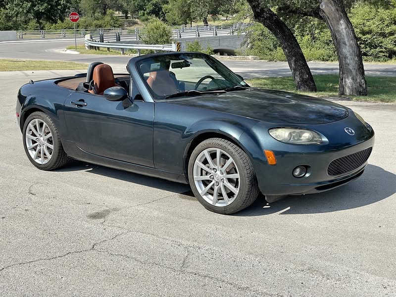 2006 Mazda MX-5 Miata Grand Touring