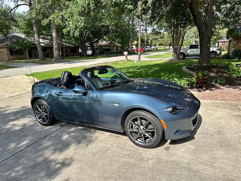 2016 Mazda MAZDA MX-5 Miata RF - Grand Touring