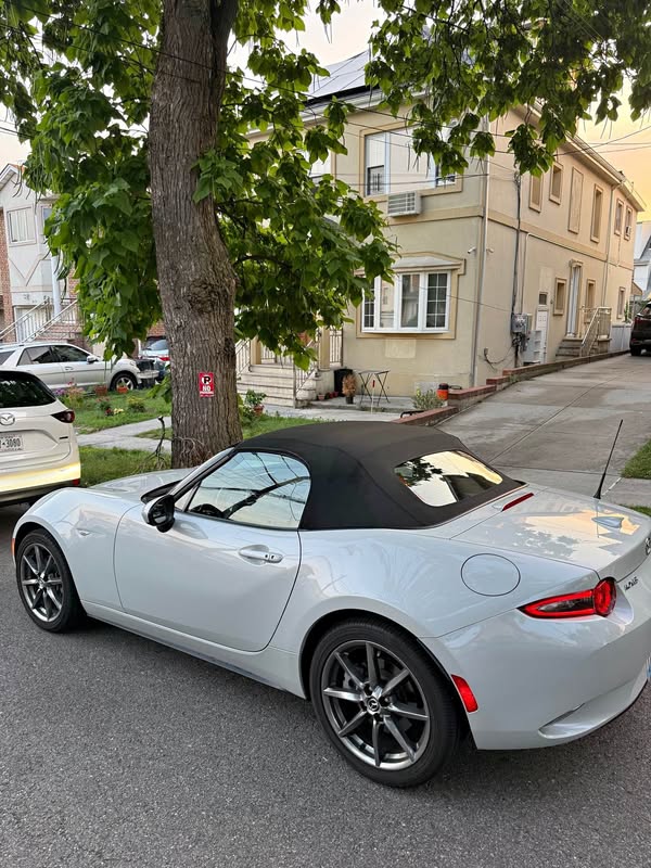 2016 Mazda MAZDA MX-5 Miata RF - Coupe