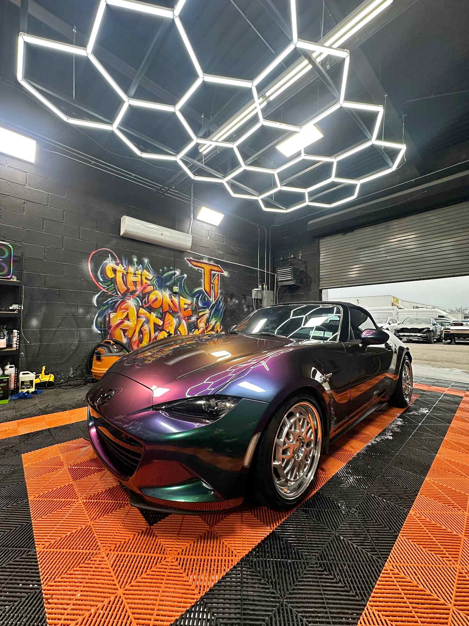 2022 Mazda MAZDA MX-5 Miata RF - Grand Touring Convertible 2D