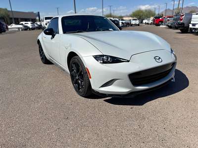 2019 Mazda MAZDA MX-5 Miata RF - Club Convertible 2D