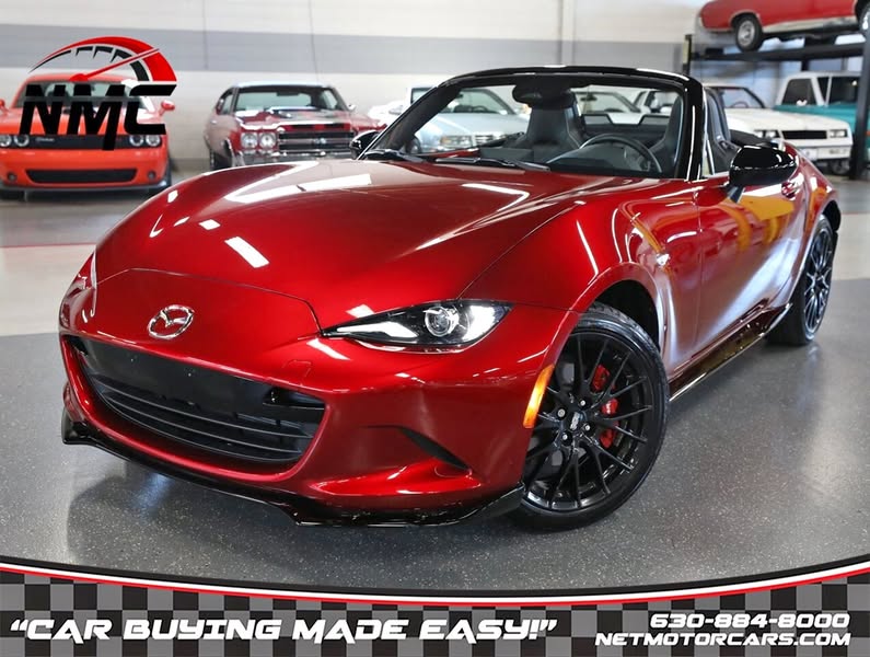 2024 Mazda MX5 MIATA CLUB SKYACTIV-G 2.0L I4 181HP  2K MILES 6SPEED MANUAL