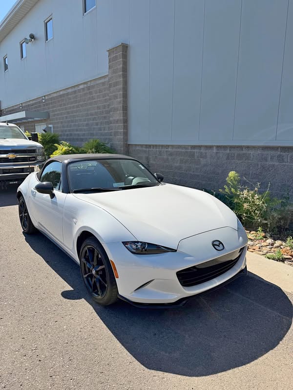 2023 Mazda MX-5 Miata Club