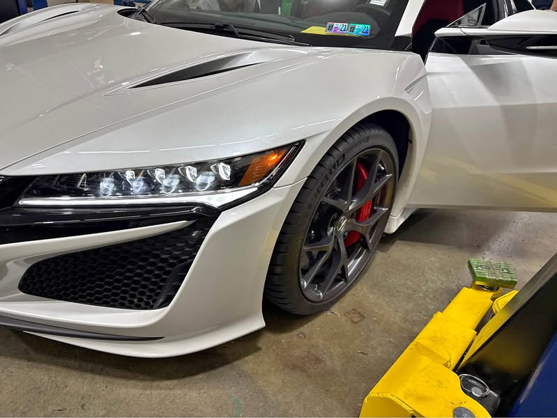 2017 Acura NSX NSX