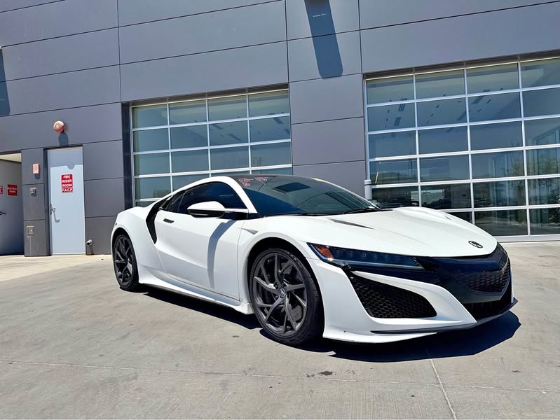 2017 Acura NSX - SH-AWD Coupe 2D