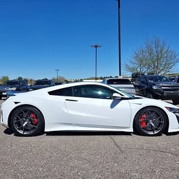 2017 Acura nsx base  27770 miles