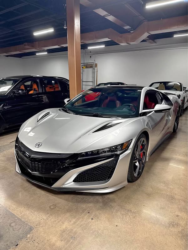 2017 Acura NSX - NSX