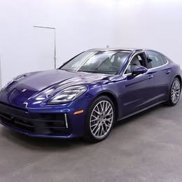 2024 Porsche Panamera 4