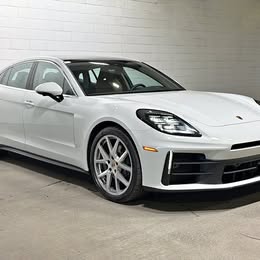 2026 Porsche Panamera