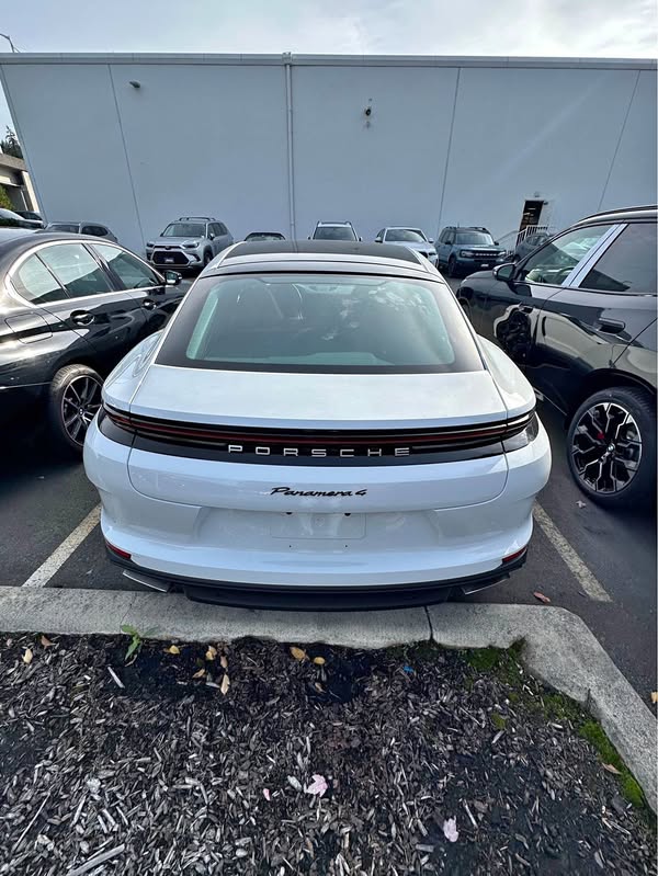 2025 Porsche Panamera - 4 Sedan 4D