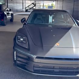2025 Porsche Panamera