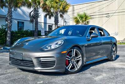 2014 Porsche Panamera - Turbo