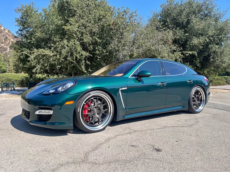2010 Porsche Panamera Turbo
