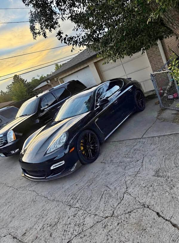 2010 Porsche Panamera - Turbo S Sport Turismo Sedan 4D