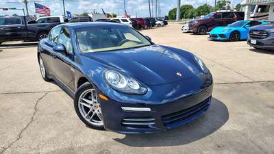 2015 Porsche Panamera - 4 Sedan 4D