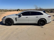 2018 Porsche Panamera 4 SPORT TURISMO