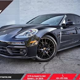 2023 Porsche Panamera Platinum Edition