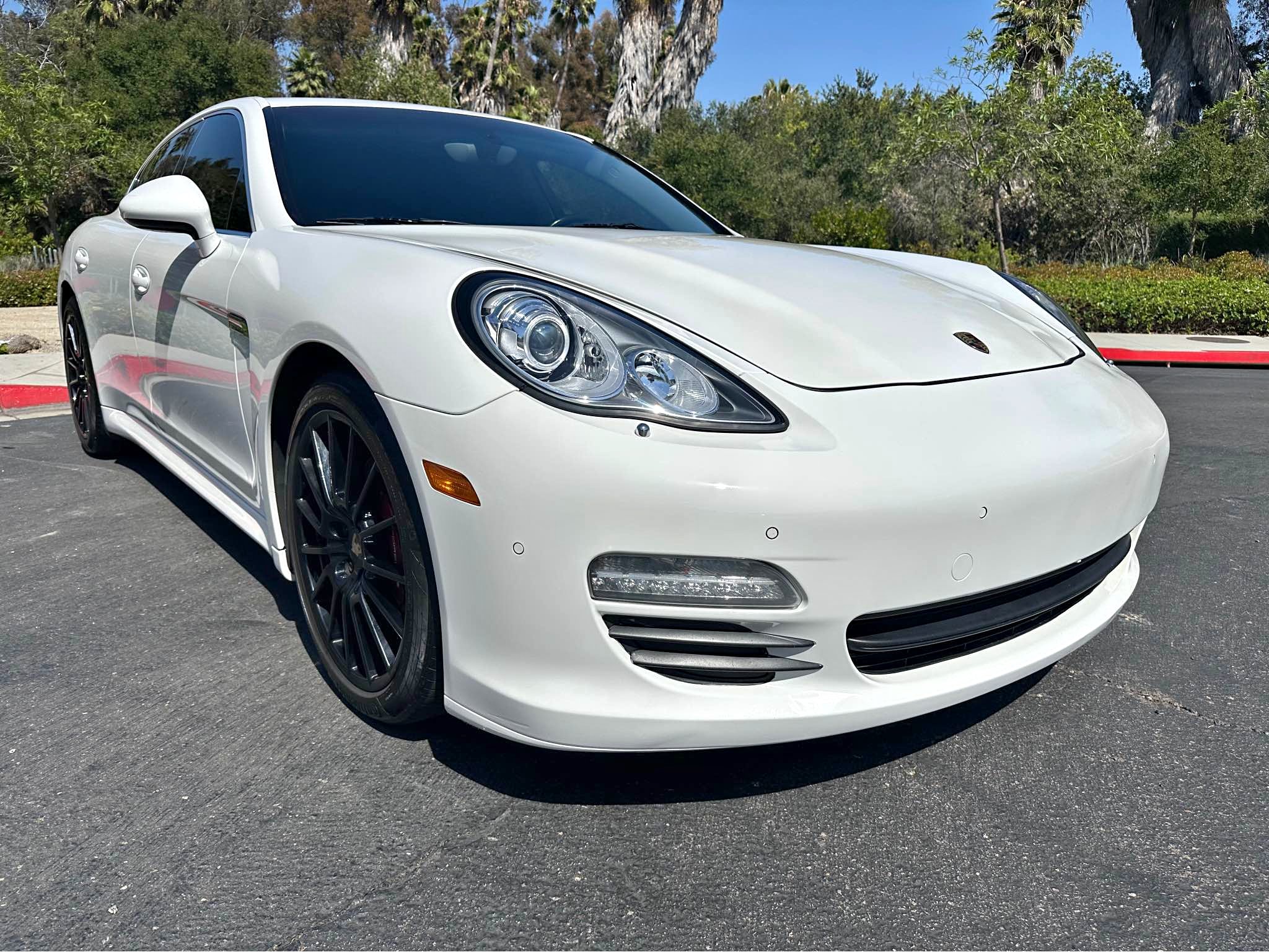2012 Porsche Panamera - S