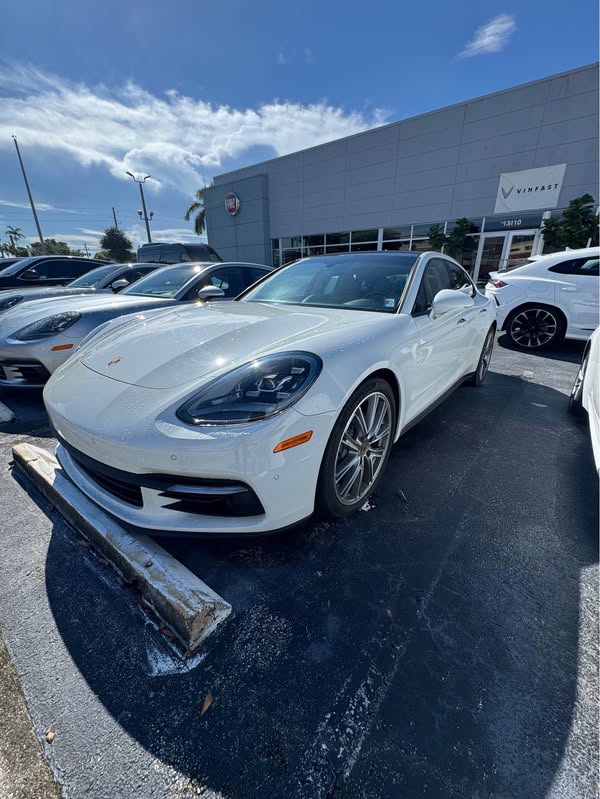 2018 Porsche Panamera - Panamera