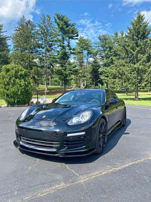 2016 Porsche Panamera - 4 Edition Sedan 4D