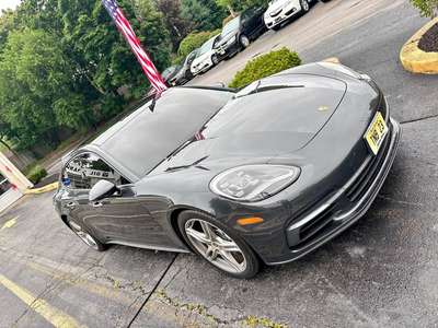 2018 Porsche Panamera - Panamera
