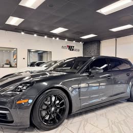 2020 Porsche Panamera