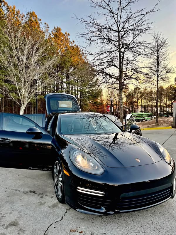 2014 Porsche Panamera - GTS Sedan 4D