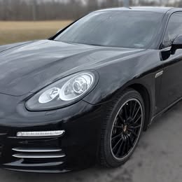 2016 Porsche Panamera 4