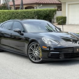 2018 Porsche Panamera