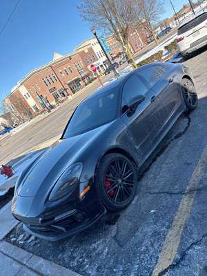 2017 Porsche Panamera - Panamera