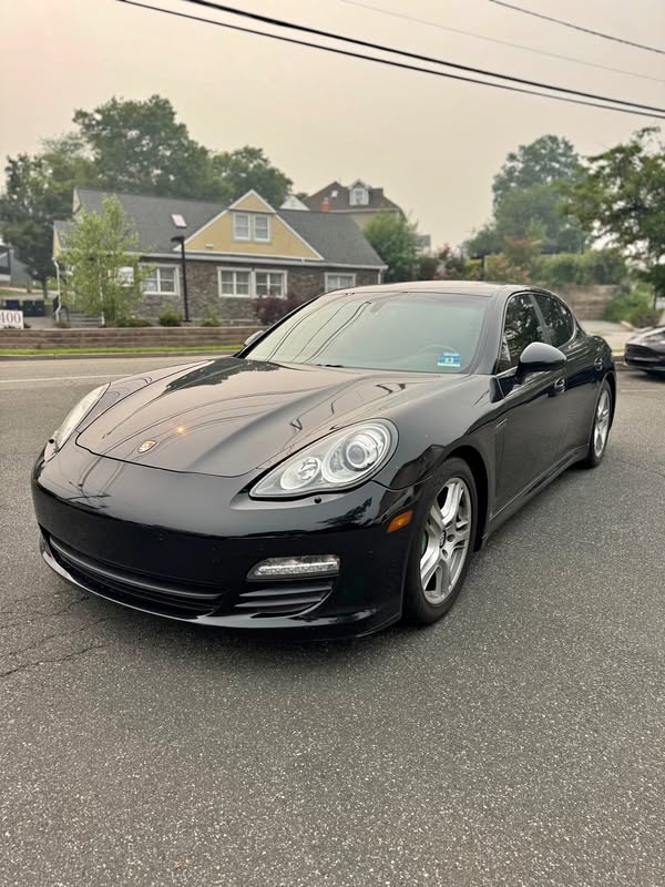 2012 Porsche Panamera