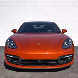 2023 Porsche panamera 4