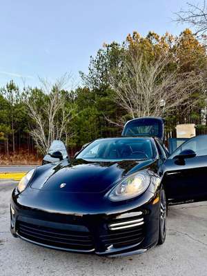 2014 Porsche Panamera - GTS Sedan 4D