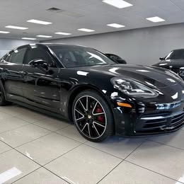 2018 Porsche Panamera - 4S