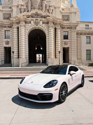 2022 Porsche Panamera - Sedan 4D