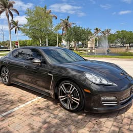 2016 Porsche Panamera