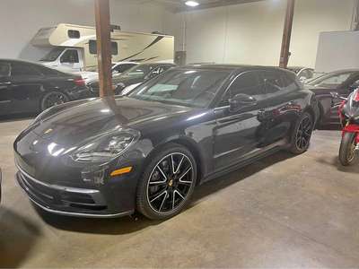 2018 Porsche Panamera - 4 Sport Turismo Sedan 4D