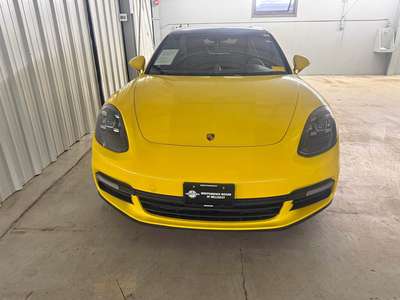 2018 Porsche Panamera