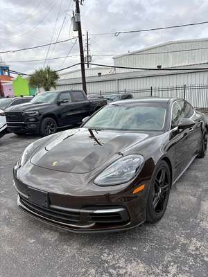 2020 Porsche Panamera