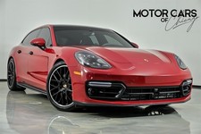 2019 Porsche Panamera GTS Sport Turismo