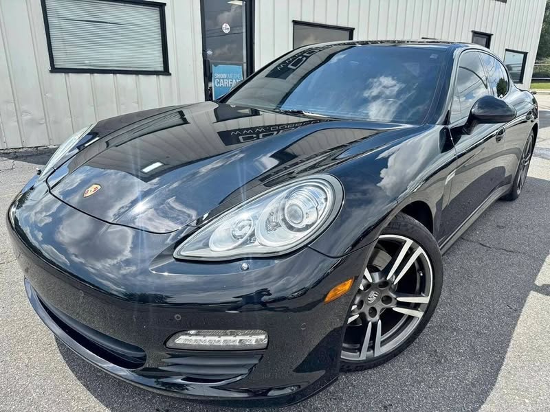 2012 Porsche Panamera