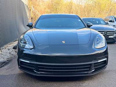 2020 Porsche Panamera - 4 RWD