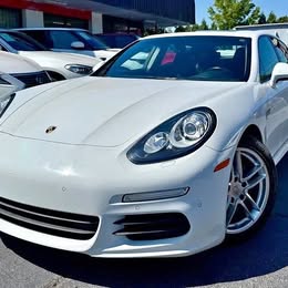 2016 Porsche Panamera Edition