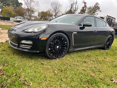 2013 Porsche Panamera - Platinum Edition Sedan 4D